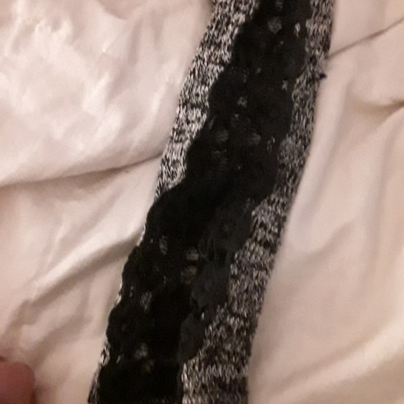 knit grey sweater from aéropostale - Picture 2 of 5